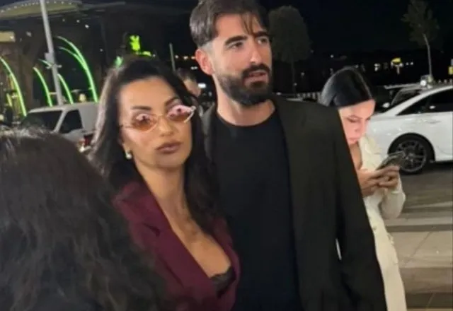 Xhonatan Islami flet për herë të parë pas ndarjes nga Roza Lati