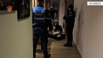 Zbulohet ‘çerdhja’ e prostitucionit në Durrës, në pranga 2 braziliane, nis hetimi për pronarin e apartamenteve