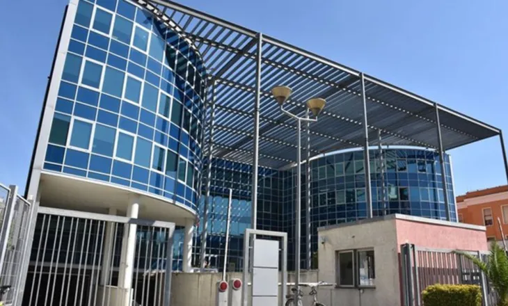 Zbulohet rrjeti i ko’kainës me “pleh artificial”, SPAK çon në burg 3 persona dhe shpall 2 në kërkim