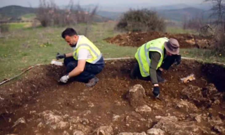 Zbulohet vendbanim i ri arkeologjik në zonën e Lushnjes, gjurmë nga periudha romake deri në antikitetin e vonë