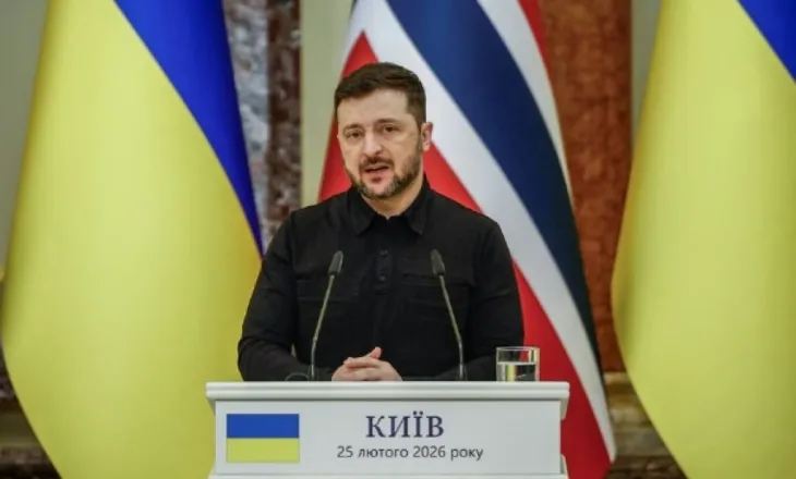 Zelensky: Rusia lëshoi ​​më shumë se 34,000 raketa drejt Ukrainës gjatë tre muajve