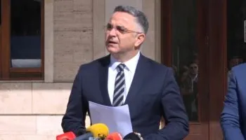 Zgjedhja e Presidentit/ AAK: Kurti përgjegjës për krizën në Kosovë! Vendimi për shpërndarjen e Parlamentit, i drejtë