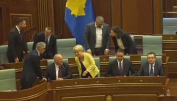 Zgjedhja e Presidentit të Kosovës/ Kurti fton opozitën, PDK e LDK: Të presim vendimin e Kushtetueses