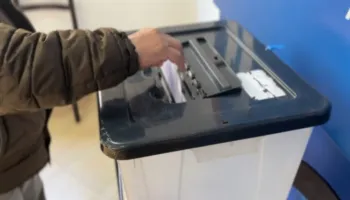 Zgjedhje për kryetarin e ri të degës së PD edhe në Vlorë, gara mes ish-deputetes dhe anëtarit të kryesisë