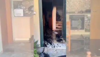 Zjarr në një banesë në Orikum, shkaktohen dëme të konsiderueshme materiale