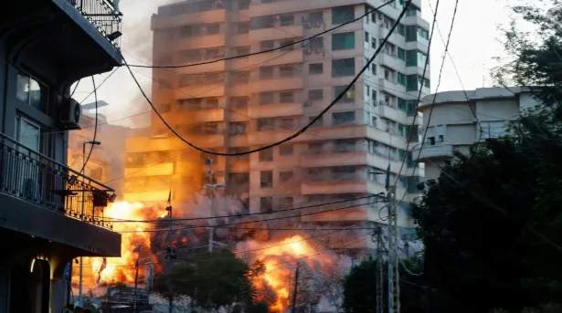 Zjarr në një spital në Indi, 10 pacientë të vdekur dhe 11 mjekë të plagosur