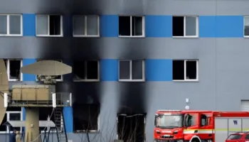 Zjarri në kompaninë çeke të armëve të lidhur me Ukrainën po hetohet si sulm terrorist