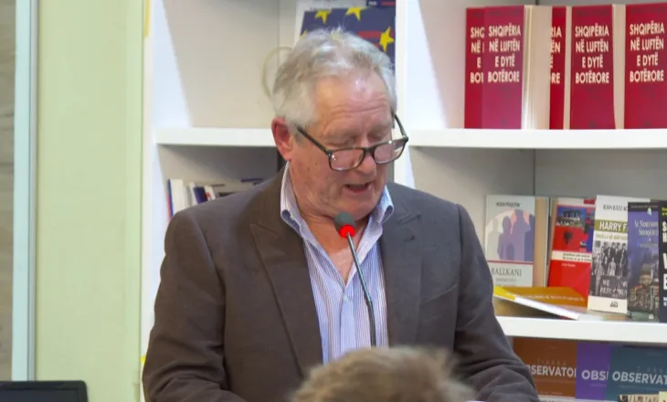 “Zogu themeloi shtetin modern”/ Ribotohet studimi pas 3 dekadash, historiani Fischer: Koha për një vlerësim objektiv të Mbretit