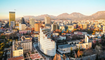 “10 vendet që nuk duhen lënë pa vizituar”, The Telegraph: Shqipëria, destinacioni i ri i pushimeve