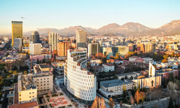 “10 vendet që nuk duhen lënë pa vizituar”, The Telegraph: Shqipëria, destinacioni i ri i pushimeve