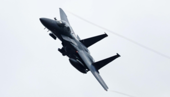 2 ditë dramë! Zjarr dhe avionë të shkatërruar, si SHBA-të nxorrën pilotin e tyre nga Irani