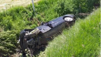 Aksident i frikshëm te Ura e Dajlanit, 24-vjeçarja përfundon në kanal