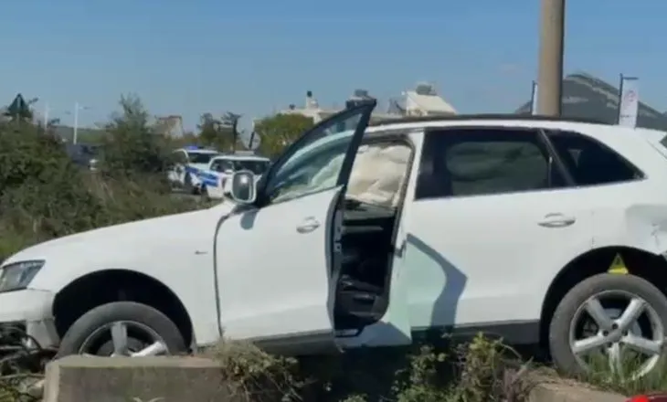 Aksident në aksin Lezhë–Milot/ Përplasen dy makina, pasagjerja përfundon në spital