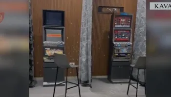 Aksion në Kavajë: Sekuestrohen 16 makina lojërash fati, dy të rinj në kërkim