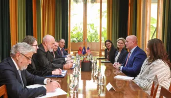 Ambasadori amerikan në NATO: Shqipëria po rrit ndjeshëm kapacitetet në mbrojtjen kibernetike