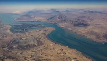 Armëpushimi lehtëson tensionet: Irani lejon deri në 15 anije në ditë në Ngushticën e Hormuzit