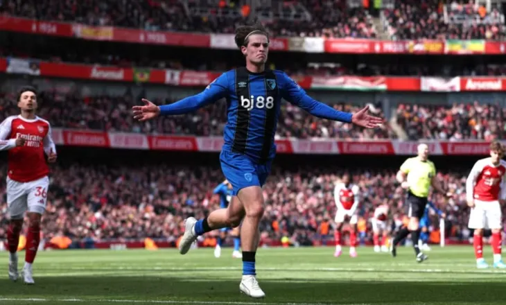 Arsenal po shkatërron sezonin me duart e veta, humbje e befasishme në shtëpi ndaj Bournemouth (video)