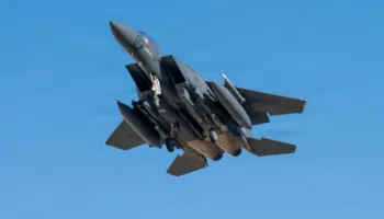 Avioni luftarak amerikan F-15E rrëzohet mbi Iran, nis operacion urgjent shpëtimi për ekuipazhin