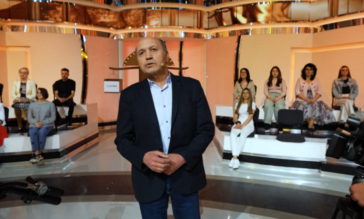 “Babai ka pasur 10 fëmijë?”, vëllezërit ngrenë supet: Nuk e njohim fare atë tjetrin