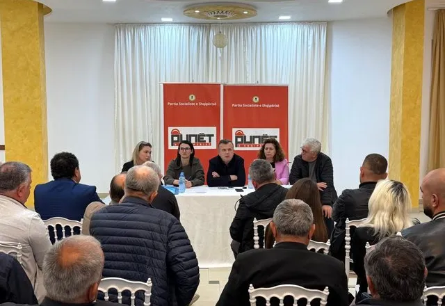 Balla takim me strukturat e PS-së në Golem : Rritja ekonomike solli rritje pagash e pensionesh