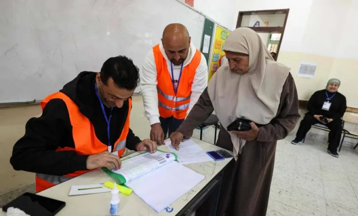 Banorët e Gazës votojnë në zgjedhjet vendore palestineze pas më shumë se 20 viteve përjashtimi
