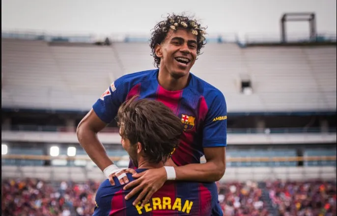 Barcelona “harron” zhgënjimin ndaj Atletico-s dhe nuk fal në derbin ndaj Espanyol. Dopietë e Ferran Torres (video)