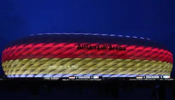 Bayern Munich-PSG, nisin “ethet” për bileta. Në tregun e zi rishiten deri në 8.000 euro