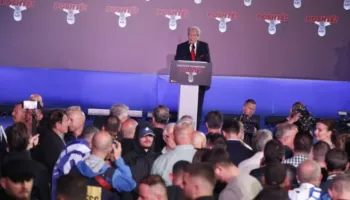 Berisha bëhet nostalgjik për Enver Hoxhën, propozon votim me detyrim