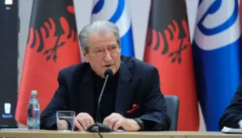 Berisha mbledhje me kryetarët e degëve të PD-së: Rama e ka kthyer PS-në në leckë!