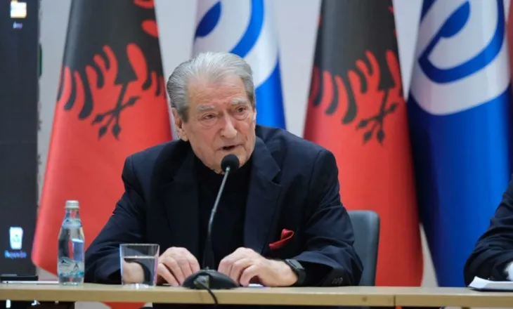 Berisha mbledhje me kryetarët e degëve të PD-së: Rama e ka kthyer PS-në në leckë!