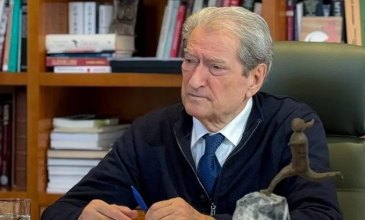 Berisha: Të përgjysmohen taksat mbi naftën. Rama mashtroi pensionistët për bonuset