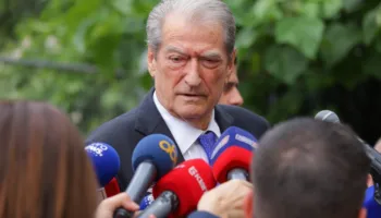 Berisha vijon akuzat ndaj Irena Gjokës: Falsifikoi edhe kombësinë, Dumani i hapi çështje pa emër dhe ia mbylli me emër