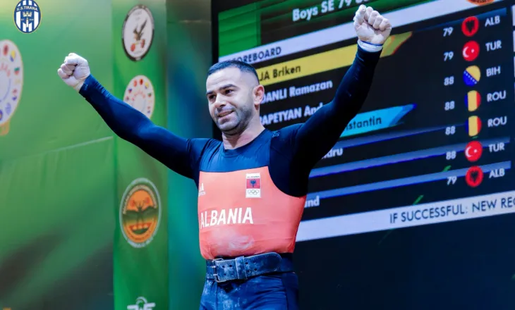 Briken Calja i jashtëzakonshëm, medalje ari dhe argjendi në Europianin e peshëngritjes