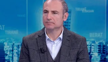 Bumçi: Si nuk e sulmoi ndonjë shtet Shqipërinë, të kishim shpëtuar nga Enver Hoxha?!