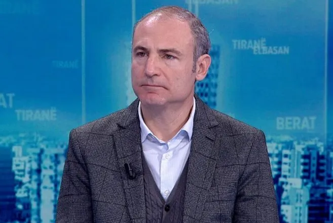 Bumçi: Si nuk e sulmoi ndonjë shtet Shqipërinë, të kishim shpëtuar nga Enver Hoxha?!