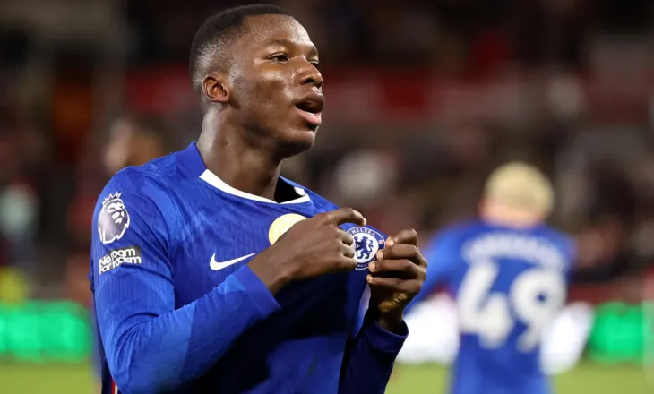 Chelsea i rinovon kontratën deri në vitin 2033 mesfushorit: Dua të bëhem legjendë në këtë klub