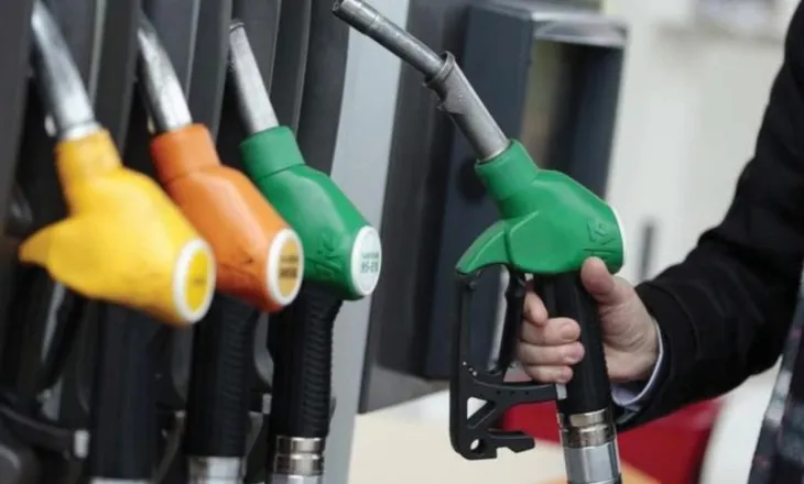 Çmimet globale të naftës bien ndjeshëm pas marrëveshjes SHBA–Iran për armëpushim