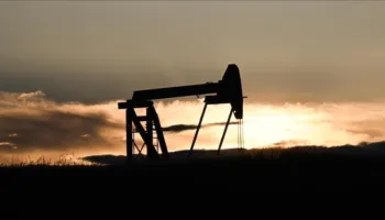 Çmimi i naftës arrin më shumë se 126 dollarë për fuçi, niveli më i lartë që nga viti 2022