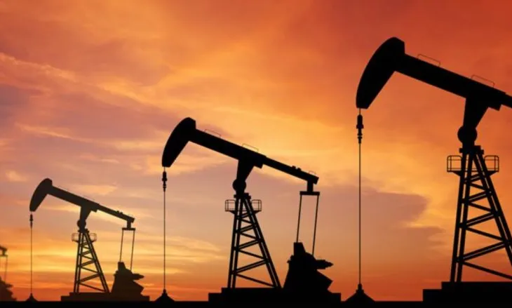 Çmimi i naftës në nivel rekord, arrin në 126 dollarë për fuçi, Trump: Bllokada mund të zgjasë pa afat