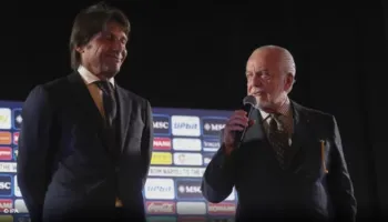 Conte drejt rikonfirmimit në stolin e Napoli edhe për një sezon, takim me De Laurentiis për të mbyllur marrëveshjen