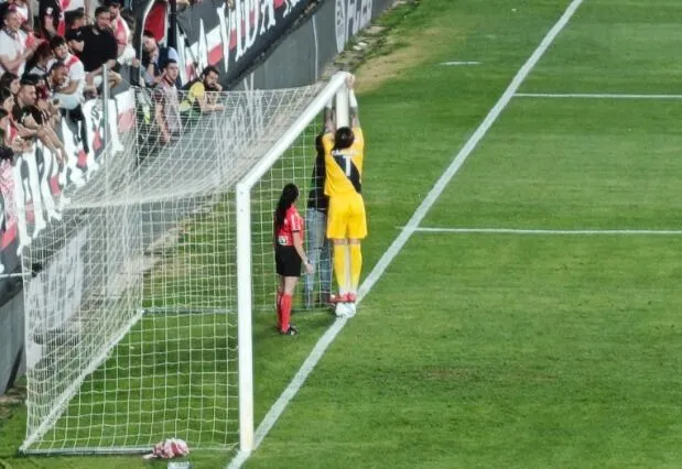 Dani Cárdenas, “i gjithanshëm” ndaj Espanyol. Bëri “marangozin” e portës dhe priti penallti