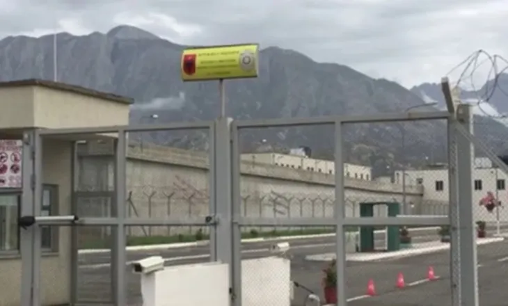 DAP zbarkon në burgun e sigurisë së lartë të Peqinit, nisin kontrollet e befta në qeli