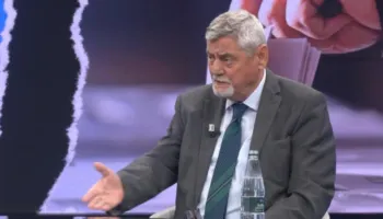 Dashamir Shehi kritikon protestat e Berishës: Patetizëm politik, kjo rrugë nuk e çon askund