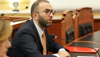 Debate në Komisionin Hetimor për koncecionet, Bardhi akuza mazhorancës: Po bllokoni kontrollin parlamentar