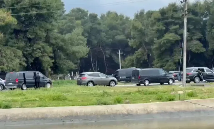 Delegacioni amerikan “zbarkon” në Vlorë/ Do inspektojë zonën e pyllit të Hidrovorit në Akërni, pritet të nisin investime nga Ivanka Trump