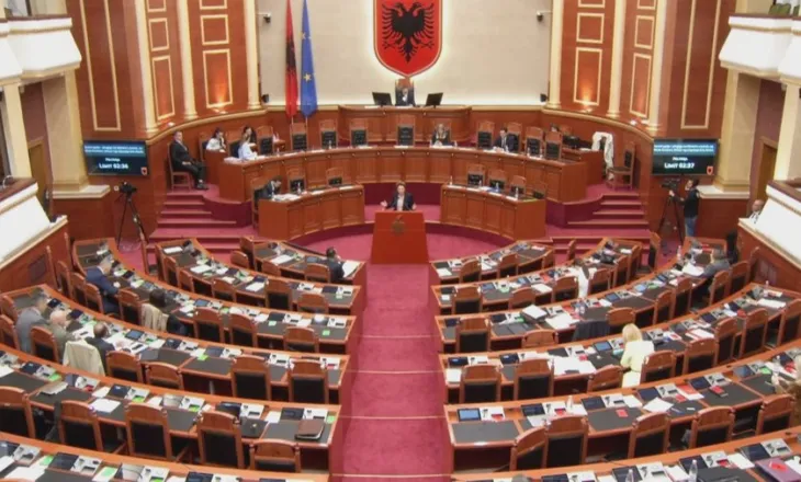 Depozitohet në Kuvend projektligji për mbrojtjen e fëmijëve dhe të rinjve nga propaganda gjinore