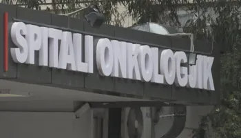 Dërgonin pacientët e onkologjikut në klinika private, Prokuroria dërgon në gjyq zv.drejtoreshën e QSUT dhe mjekët
