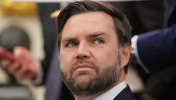 Dështimi i negociatave me Iranin në Pakistan, Vance largohet nga baza Ajrore Ramstein drejt Uashingtonit