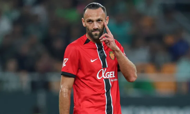 E BUJSHME NGA SPANJA: Barcelona kërkon Vedat Muriqin? Emri i sulmuesit dardan në listën e gjatë të katalanasve