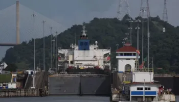 Efekti i Hormuzit? SHBA-të dhe Kina përplasen për Kanalin e Panamasë